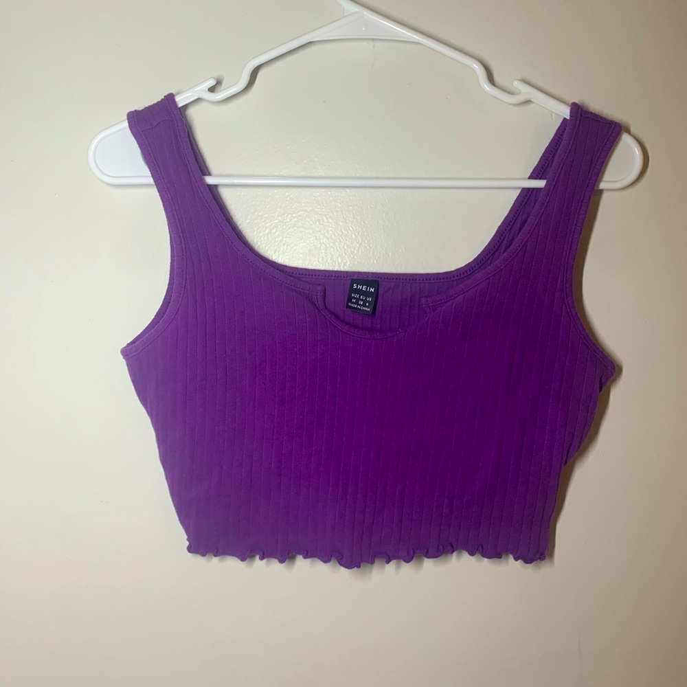 4 SHEIN Medium Crops